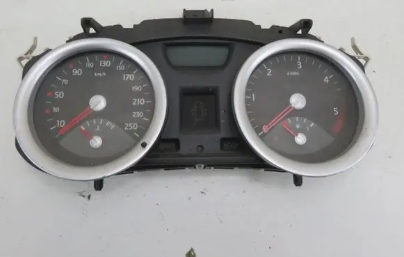 Renault Megane II Speedometer (instrument cluster) 8200462283B