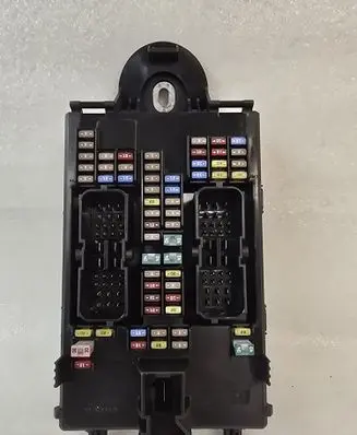 Volvo XC90 Fuse module 31682732