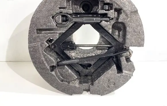 Skoda Octavia Mk3 (5E) Other interior part 5E0012115F