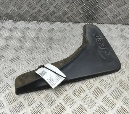Jeep Grand Cherokee (WK) Rear mudguard 82212020AD