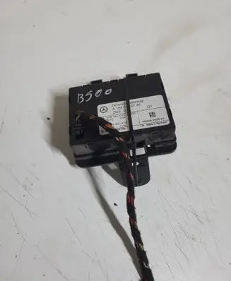 Mercedes-Benz ML W164 Gateway control module A1645406745 A1644451000 A1645404345