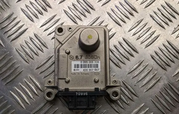 Audi A8 S8 D2 4D ESP acceleration yaw rate sensor 4D0907657