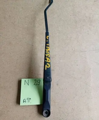 Seat Ibiza II (6k) Front wiper blade arm 7678976