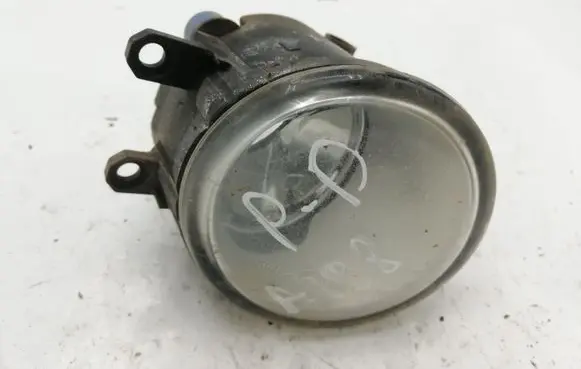 Toyota Avensis T250 Front fog light 89210657
