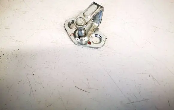 Opel Astra J Front door lock loop/hook striker 