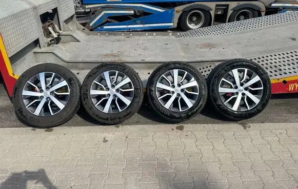 Toyota Proace R17 alloy rim 