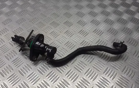 Toyota Auris 150 Clutch slave cylinder 31420-02031