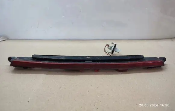 Mercedes-Benz C W205 Third/center stoplight A1569069600