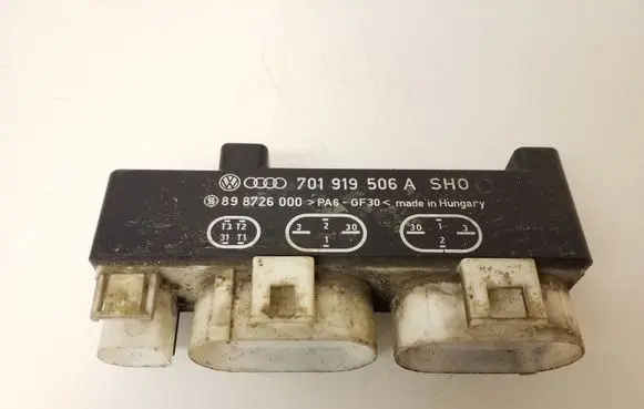 Volkswagen Sharan Coolant fan relay 701919506A 898726000