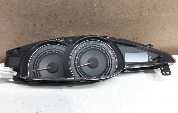 Toyota Verso Speedometer (instrument cluster) 838000F070