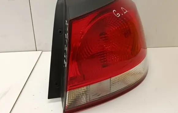 Volkswagen Golf VI Rear/tail lights 89091067 5K0945096E
