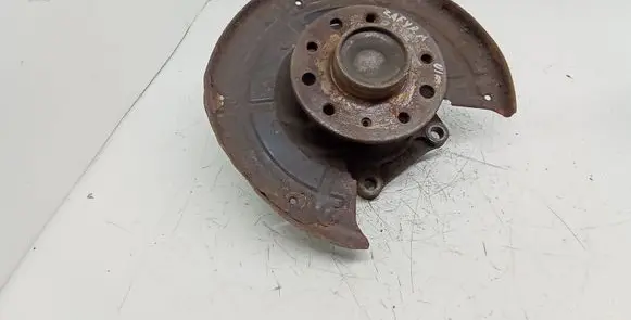 Rear wheel hub spindle/knuckle