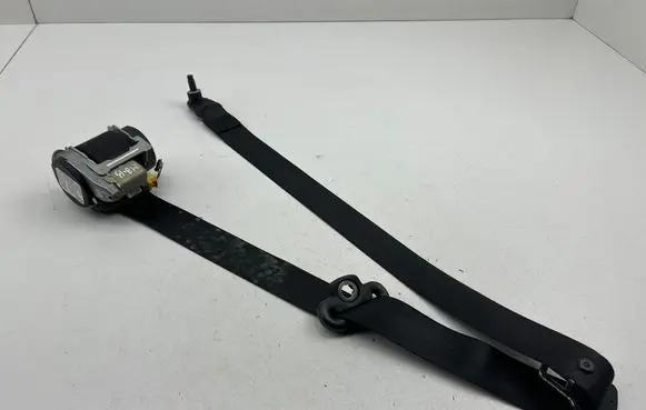 Mercedes-Benz B W245 Front seatbelt 602877300 51845 008L000
