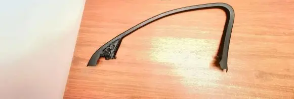 Audi A6 S6 C7 4G Front door window/glass frame 4G0867610