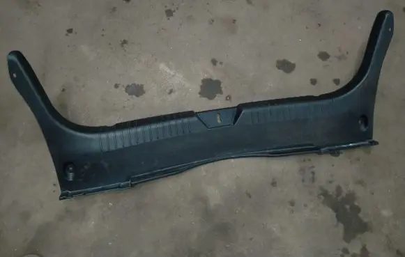 Mazda 6 Trunk/boot sill cover protection GHK16889X