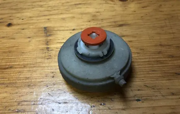 Mercedes-Benz A W168 Headlight level adjustment motor 0307650006
