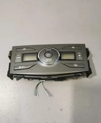 Toyota Corolla E140 E150 Climate control unit 5590012A60