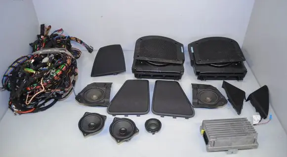 BMW 7 F01 F02 F03 F04 Audio system kit 9133410 65139133410 65139240641