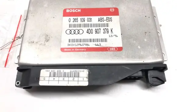 Audi A6 S6 C4 4A Other control units/modules 4D0907379K