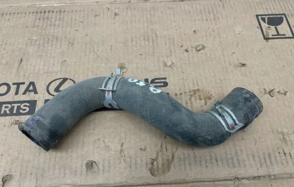 Toyota Prius (XW50) Engine coolant pipe/hose LCTG