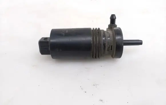 Volvo XC60 Headlight washer pump 1020369 110708A 005247