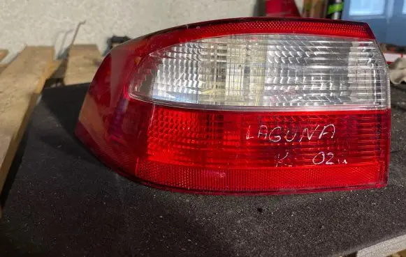 Renault Laguna II Rear/tail lights 8200002473 89023978