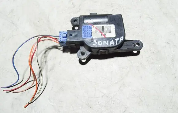 Hyundai Sonata Air flap motor/actuator AA19600000 D266DC4AA