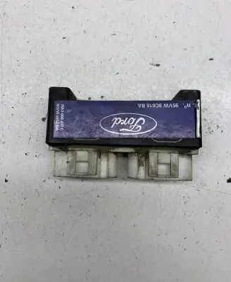Ford Galaxy Coolant fan relay 7M0000317C 95VW8653DA