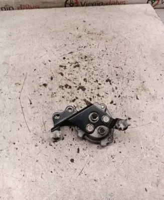 Honda HR-V Clutch master cylinder T8kr0