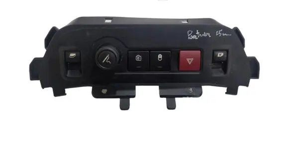Peugeot Partner Other switches/knobs/shifts 9673821977