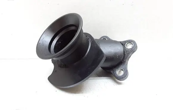 Volvo V70 Oil fill pipe 31330189