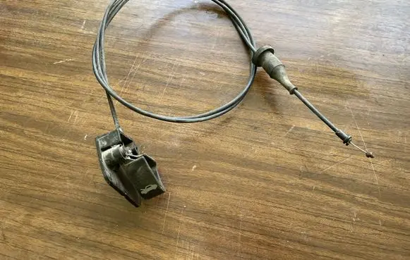 Chrysler Sebring (ST-22 - JR) Engine bonnet/hood lock release cable 