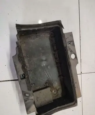 Citroen Xsara Picasso Battery box tray 
