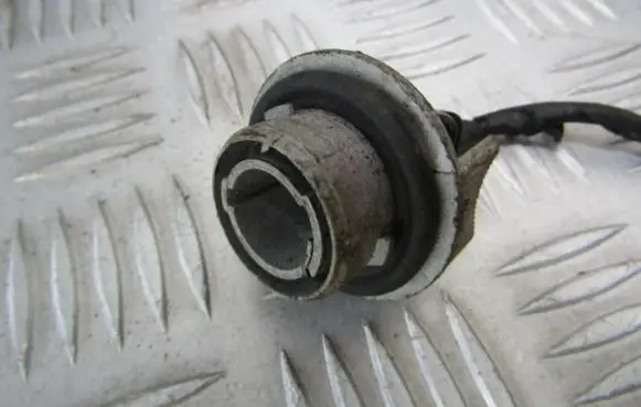 Ford Escort Headlight part 93B613K370AA B15F00370