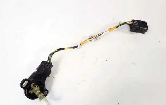 Toyota Avensis T250 Accelerator throttle pedal 8928147010 198300-3010