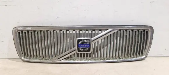 Volvo V70 Front grill 9190776