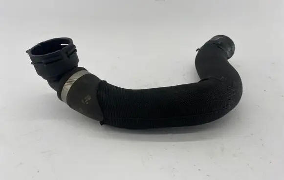 Audi A6 S6 C6 4F Engine coolant pipe/hose 4F0121055J
