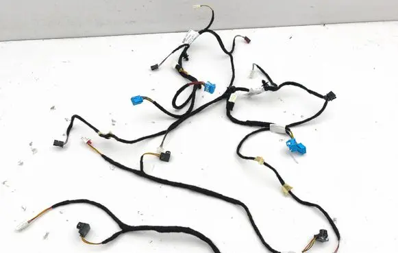 Mercedes-Benz GLC AMG Front door wiring loom A2059061605 A2059061805 A2055409591