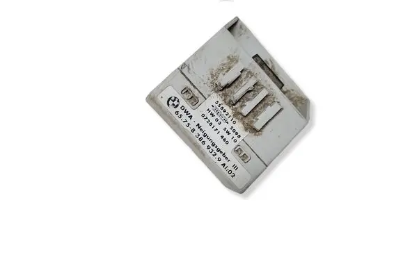 BMW 5 E39 Yaw turn rate sensor 8386932