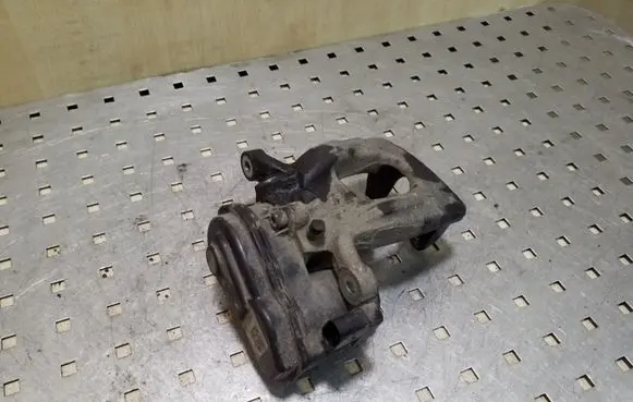 Renault Kadjar Rear brake caliper 32353311C