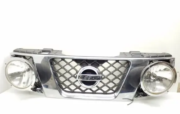 Nissan Pathfinder R51 Front bumper upper radiator grill 82310EBXXX