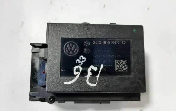 Volkswagen PASSAT B6 Ignition lock 3C0905843Q