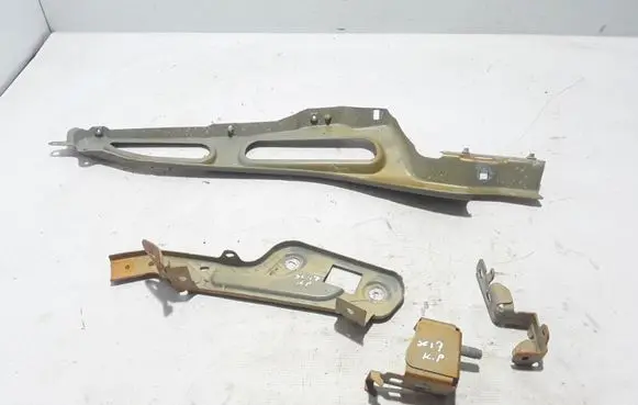 Renault Scenic IV - Grand scenic IV Fender mounting bracket