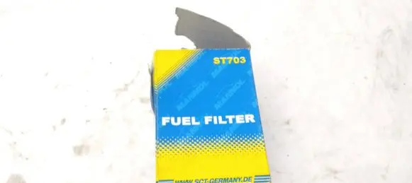 Peugeot 605 Fuel filter ST703