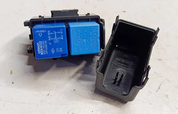 Renault Captur Other relay 8200222933S4 8200222933
