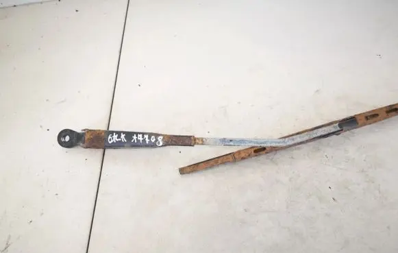 Renault Kangoo I Rear wiper blade arm 7700308804