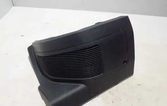 Lexus NX Tailgate/trunk side cover trim 5846678050