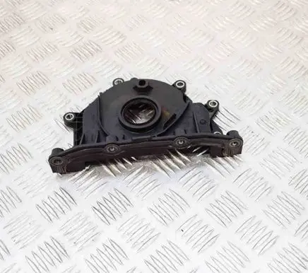 Volkswagen Golf VII Other engine bay part 04L103151