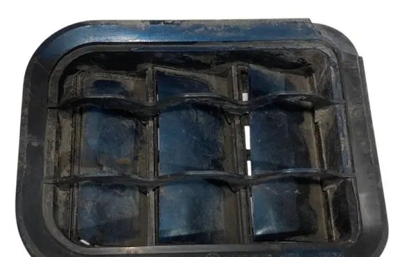 Skoda Fabia Mk2 (5J) Quarter panel pressure vent 1H0819465