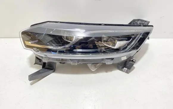 Renault Espace V (RFC) Headlight/headlamp 260608372R